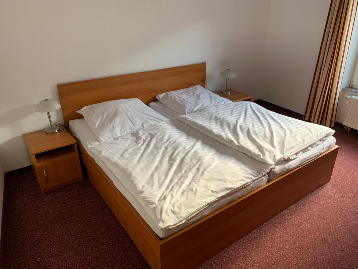 Hotel Hannes Kirn Buitenkant foto