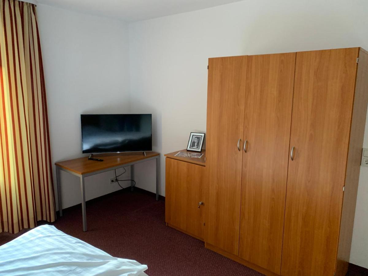 Hotel Hannes Kirn Buitenkant foto